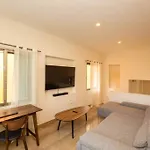 Luxury Spacious 5 Bedroom Villa