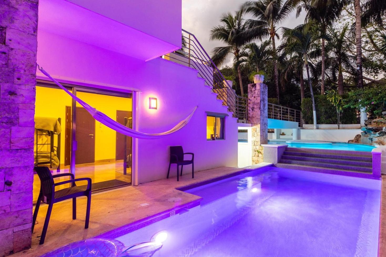 Villa Luxury Spacious 5 Bedroom *