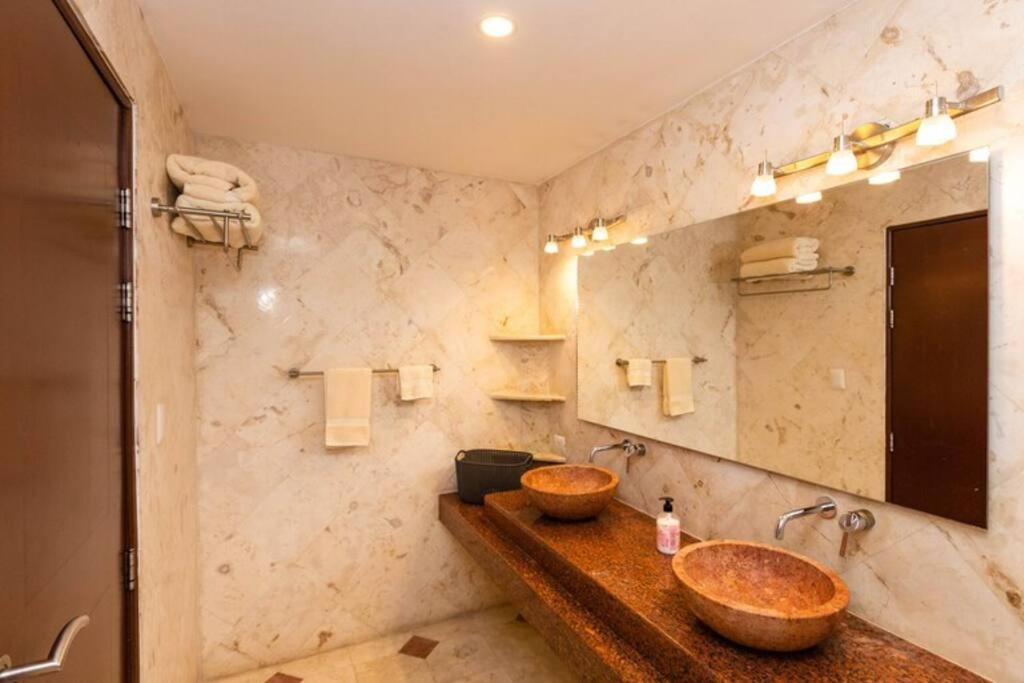 Luxury Spacious 5 Bedroom Villa
