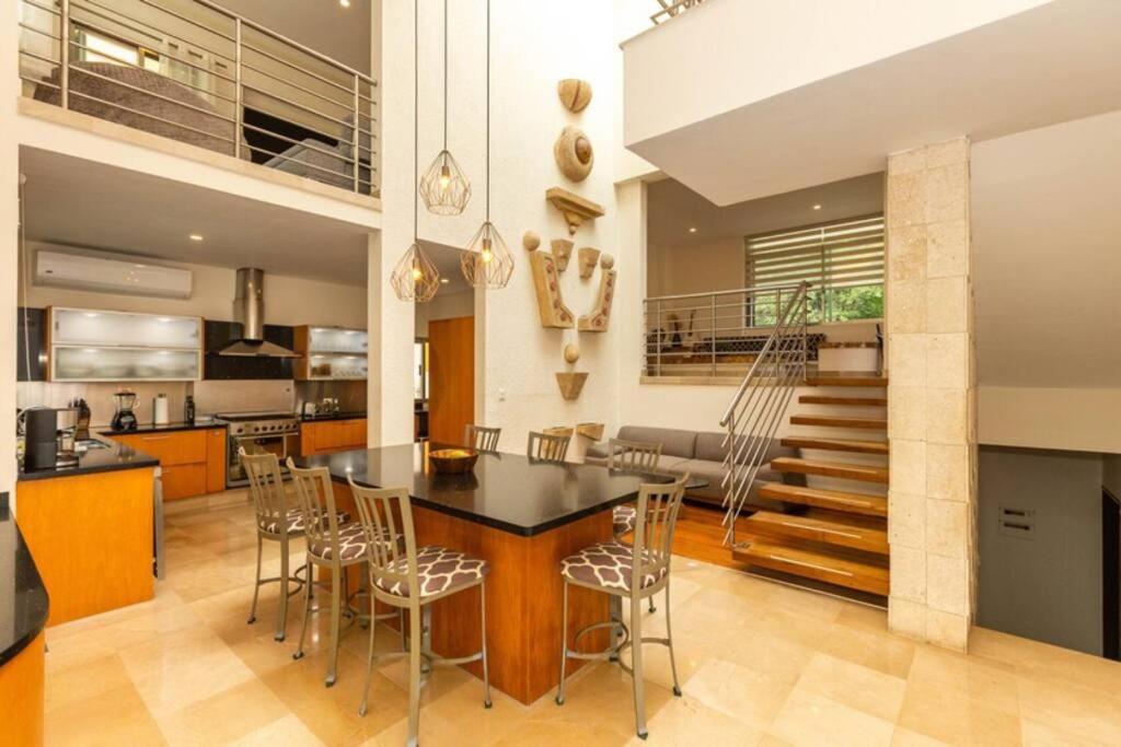 Luxury Spacious 5 Bedroom