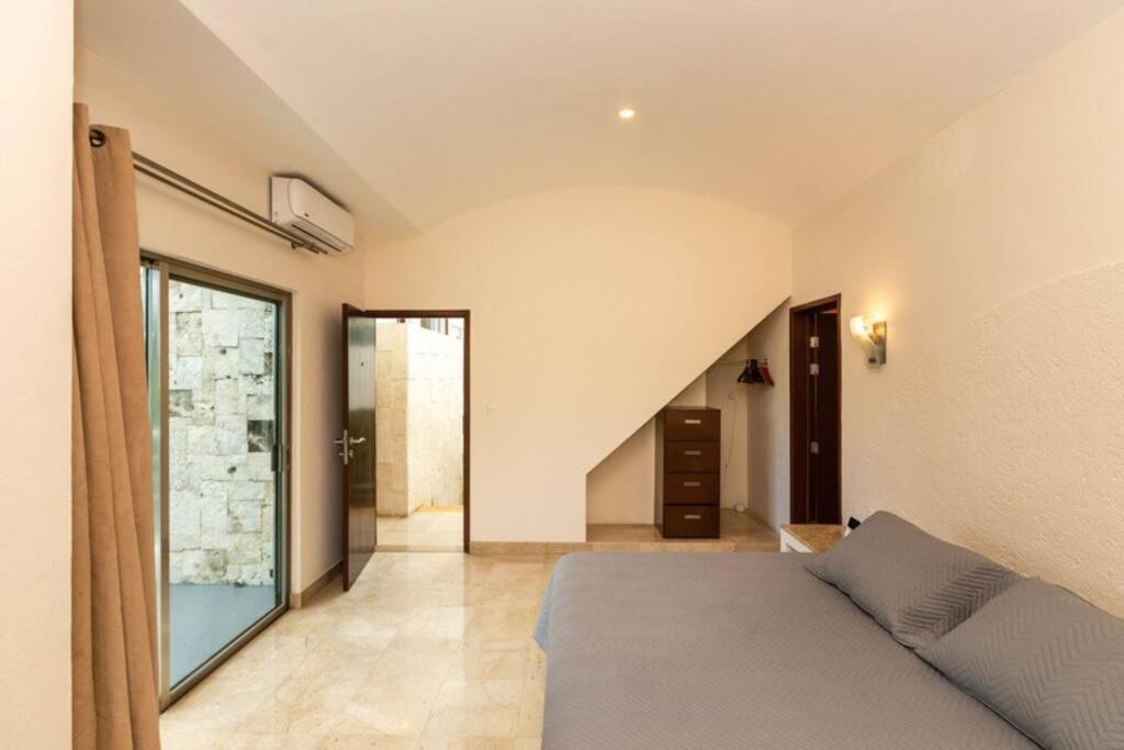 Luxury Spacious 5 Bedroom Villa Playa del Carmen
