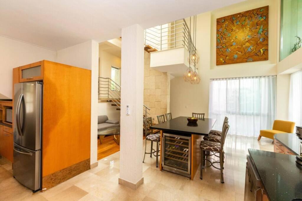 Luxury Spacious 5 Bedroom * Playa del Carmen