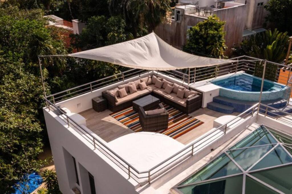 Villa Luxury Spacious 5 Bedroom Playa del Carmen